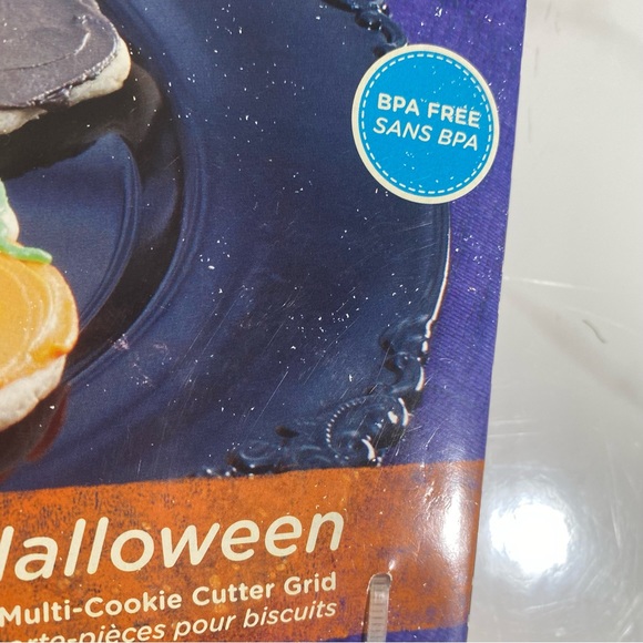 Mrs Fields Cookie Cuttables Halloween Theme Plastic Tray - Picture 11 of 11